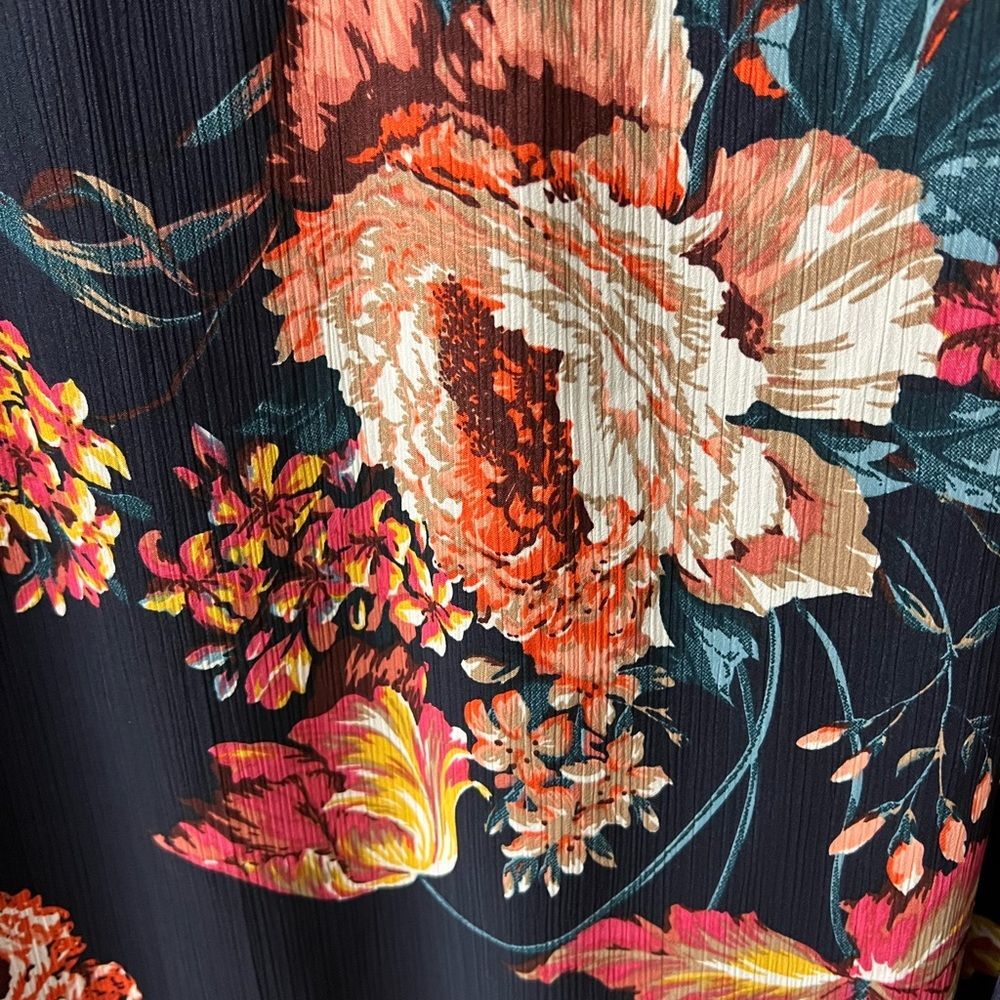 Umgee USA‎ Navy Floral Flutter‑Sleeve Tunic Dress – Size S (Roomy Fit) - Picture 4 of 7